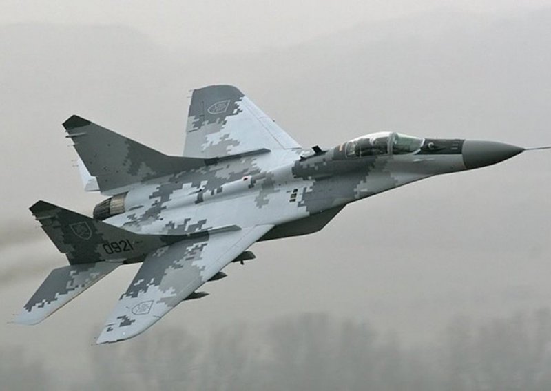 [VIDEO] Slovačka daje Rusiji 100 milijuna dolara za održavanje svojih MiG-ova 29