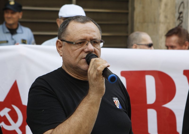Ekstremna desnica opet prosvjeduje protiv Dana ustanka u Srbu: To je četnički dernek!