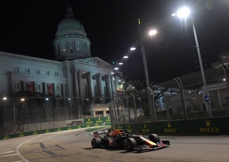 Sve govori da se sprema velika borba Hamiltona i Verstappena na ulicama Singapura