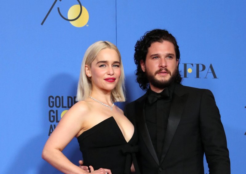 Emilia Clarke provela rođendanski tulum u društvu bivših ljubavnika iz 'Igre prijestolja'