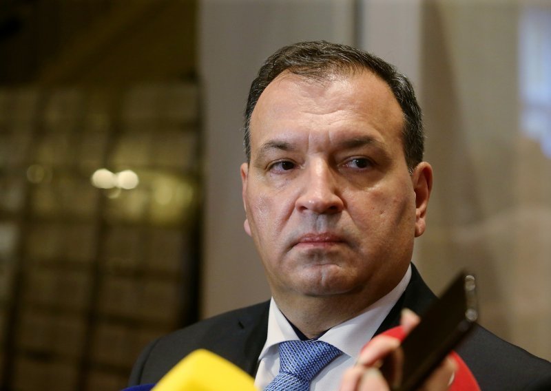 Ministar Beroš: Sanitet ne može imati isti koeficijent kao i vozači hitne