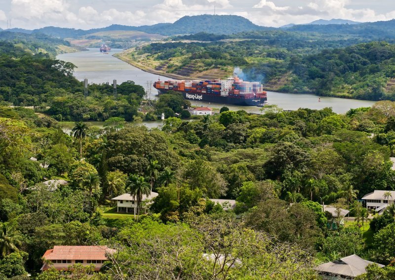 Božić će 'kasniti' zbog kaosa u Panamskom kanalu: Prijete nestašica i rast cijena!
