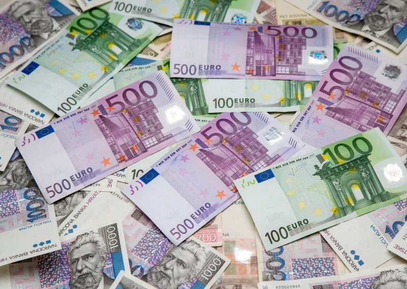 Prosječna zagrebačka neto plaća veća je od one na razini Hrvatske za 1001 kunu