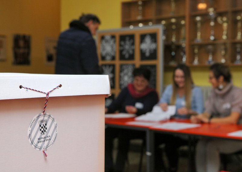 Objavljene adrese biračkih mjesta! Glasate li u Zagrebu, provjerite je li vaše biralište premješteno zbog potresa