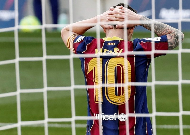 U Barceloni je zavladala totalna panika; stigla je tužba koja bi klub mogla otjerati u bankrot