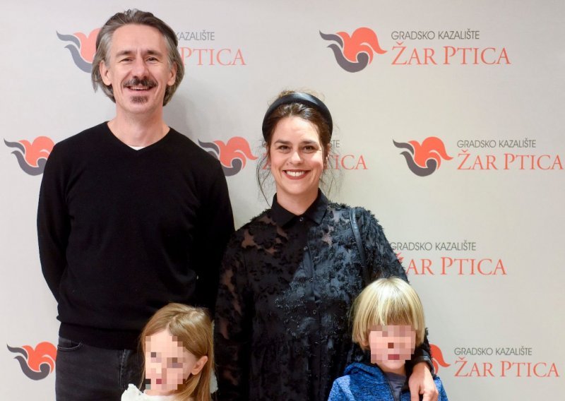 [FOTO] Poznati poveli svoje malene nasljednike na premijeru dječje predstave 'Princeza na zrnu graška'