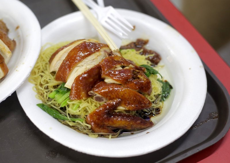 Piletina uzgojena u laboratoriju poslužena u restoranu u Singapuru