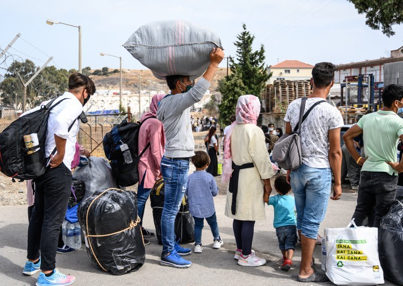 Hrvatska će zbrinuti 13 migrantske siročadi; 12 djevojčica i jedno novorođenče koje dolazi s grčkih otoka