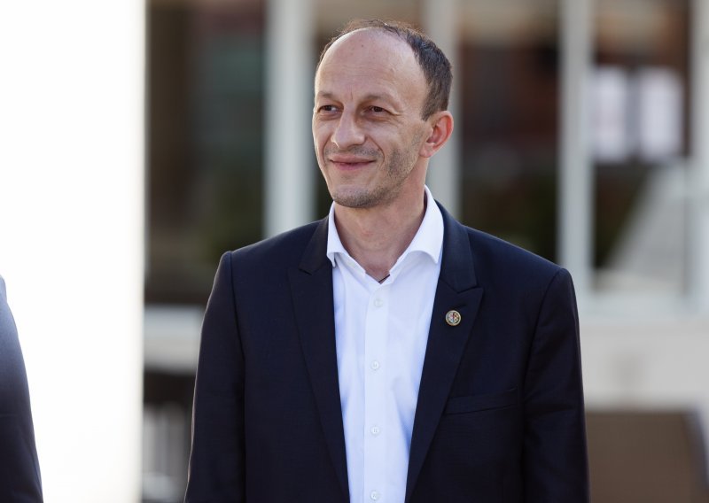 Petry: HDZ pobjednik izbora u Ličko-senjskoj županiji