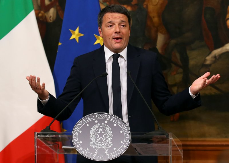 Renzi podnosi ostavku, Italija tone dublje u krizu