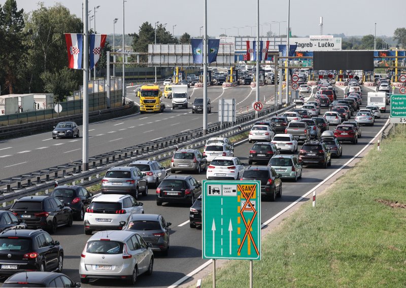 Povijesni vikend za Hrvatske autoceste: Naplaćeno više cestarina nego rekordne 2019. godine