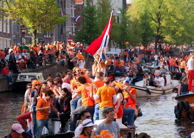 Nizozemci 226 dana nakon izbora još uvijek pregovaraju o vladi