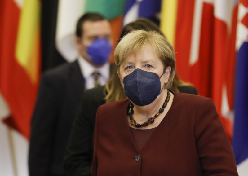 Angela Merkel hitno traži oštrije mjere: Situacija je dramatična!