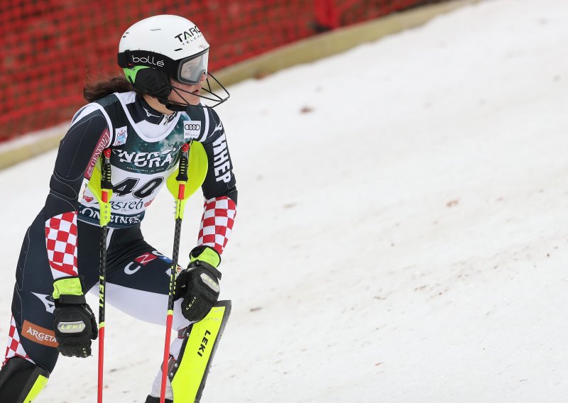 Dvije hrvatske skijašice na Snježnoj kraljici ostale bez druge vožnje: Čupalo me na sve strane, nisam ni znala što me snašlo