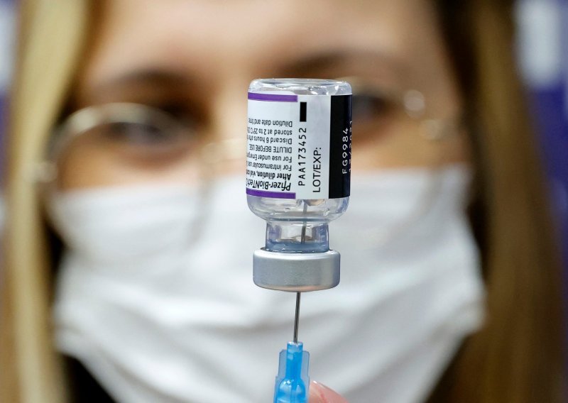Pfizerovo cjepivo protiv koronavirusa značajno smanjuje izglede za hospitalizaciju djece