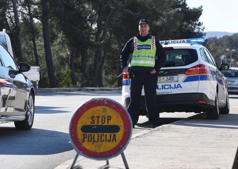 U Hrvatsku su lažnim njemačkim dokumentima uspjeli ući, ali nisu uspjeli izaći: Policija na granici ulovila dvojicu državljana Turske