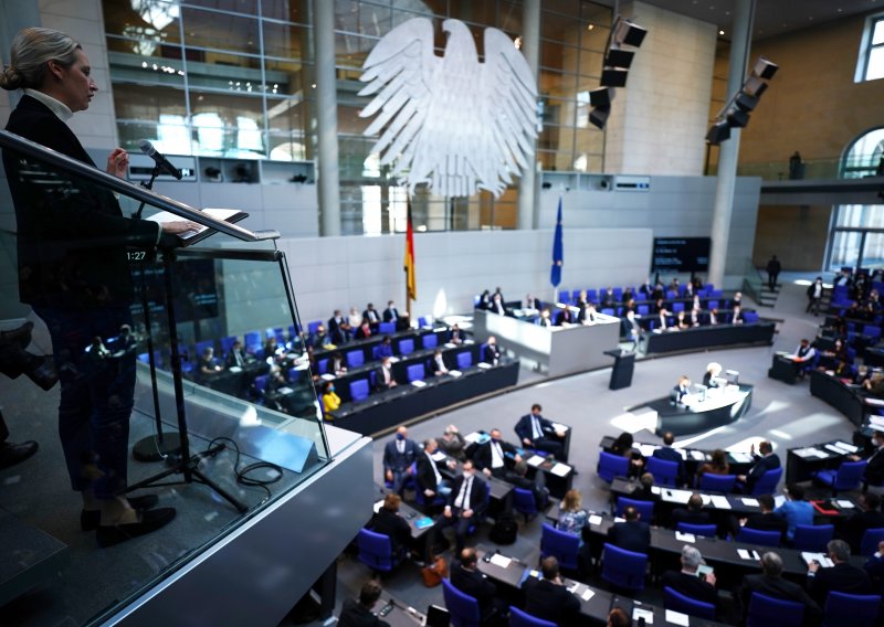 Zgrada Bundestaga smanjuje grijanje i hlađenje zbog štednje energije
