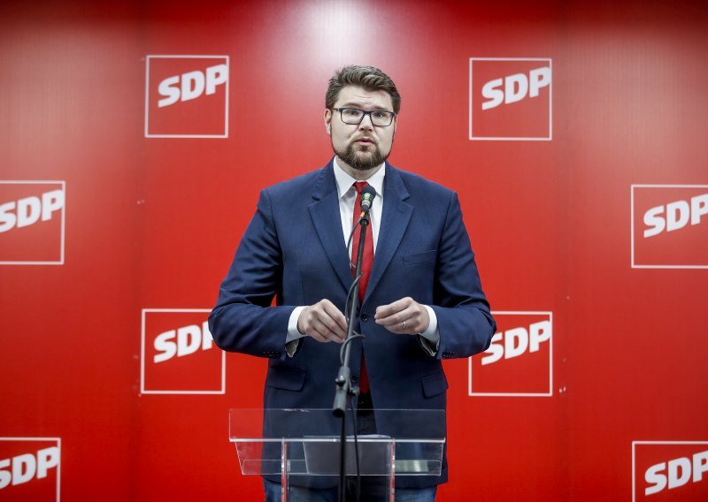 [VIDEO/FOTO] SDP predstavio paket protuinflacijskih mjera, pročitajte što predlaže glavna oporbena stranka