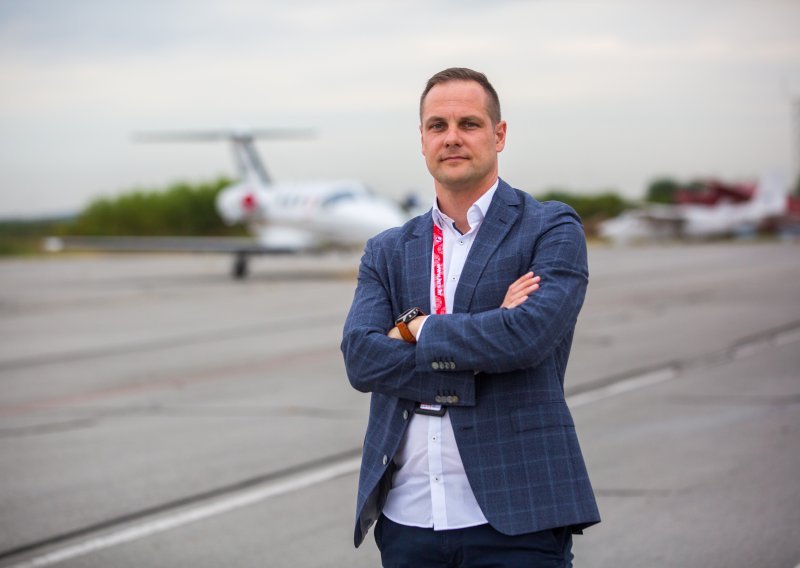 Iz nogometnog biznisa sletio je u Osijek i cilja visoko: Šef osječkog aerodroma razbija famu o poželjnim aviolinijama i najavljuje nove