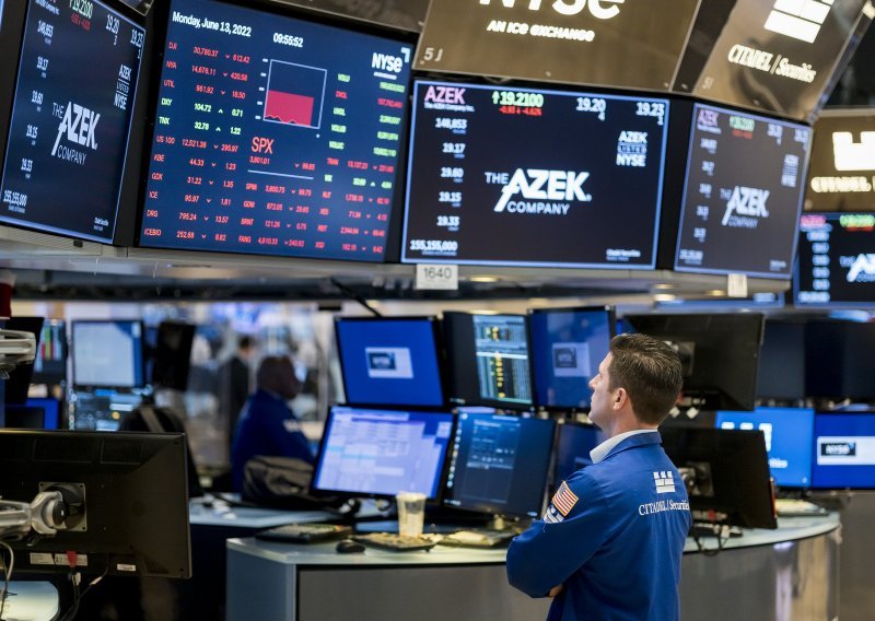 Wall Street porastao nakon četiri dana pada, trgovanje i dalje nestabilno