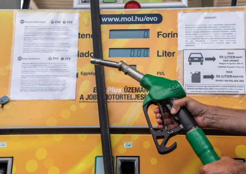 Čeka li to i nas? Mađarska zbog nestašica goriva ukinula ograničavanje cijena