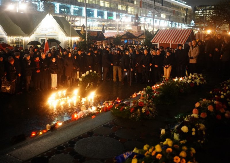 Berlin se prisjeća žrtava islamističkog napada na Božić prije šest godina