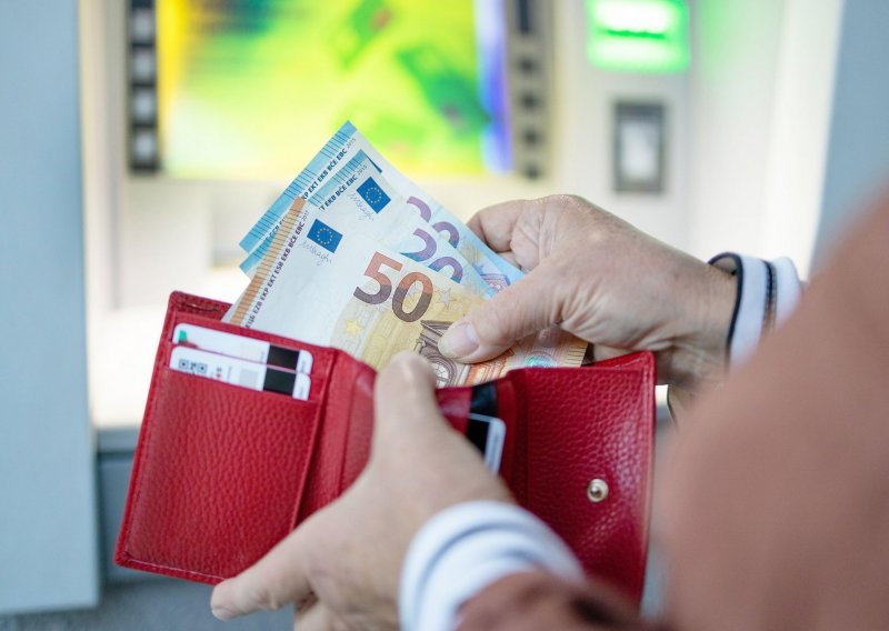 Prosječna plaća u Hrvatskoj snažno skočila, evo koliko iznosi