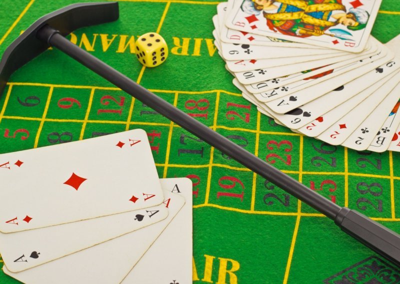 Stanovnici Lihtenštajna izlaze na referendum o zabrani kockanja
