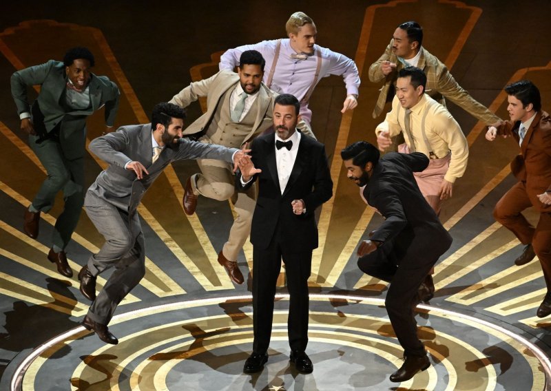 Zloglasni šamar Willa Smitha bio je tema šala na dodjeli Oscara