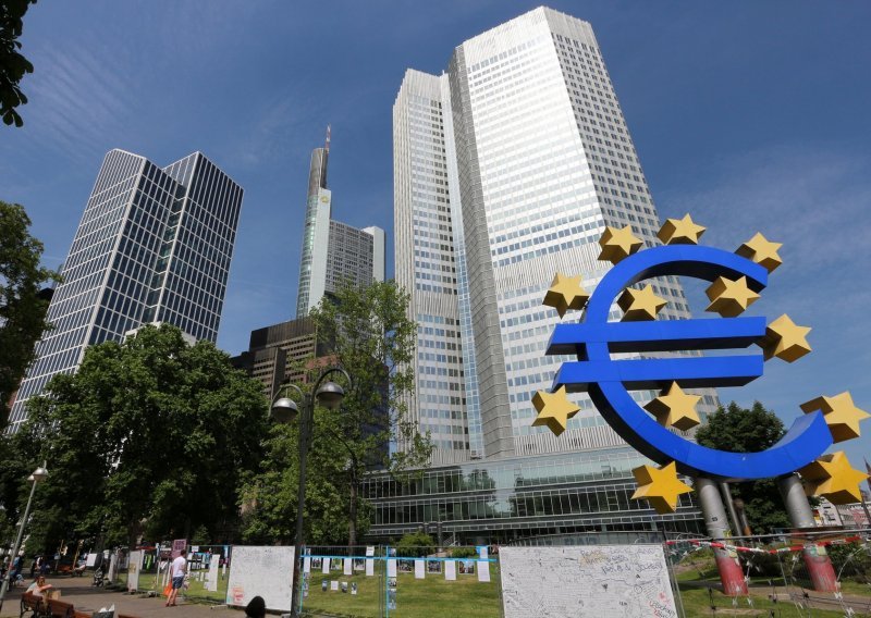 ECB poslovao s najvećim gubitkom u povijesti, a sve zbog ovoga