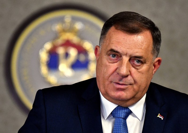 Dodik: Nagovaram Hrvate, Republika Srpska za sat i po može postati nezavisna