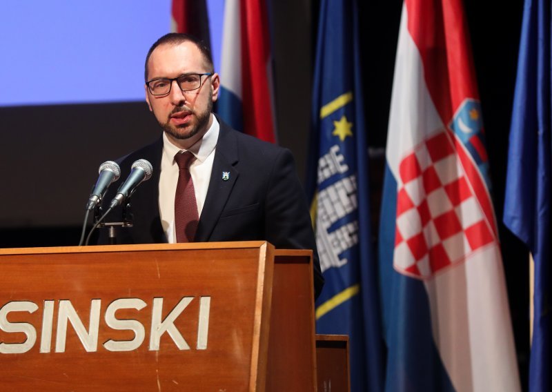 U Lisinskom obilježen Dan pobjede nad fašizmom, oslobođenja Zagreba i Europe