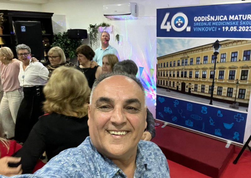Antun Ponoš proslavio 40. godišnjicu mature i pokazao kako je izgledao u mladosti