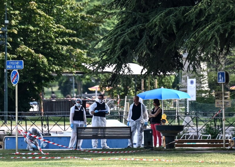 Djeca ozlijeđena u napadu u Francuskoj operirana, poznati novi detalji o napadaču