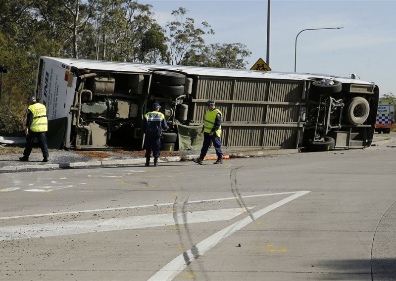 Najmanje 10 poginulih u Australiji: Autobus se vraćao sa svadbe i sletio s ceste