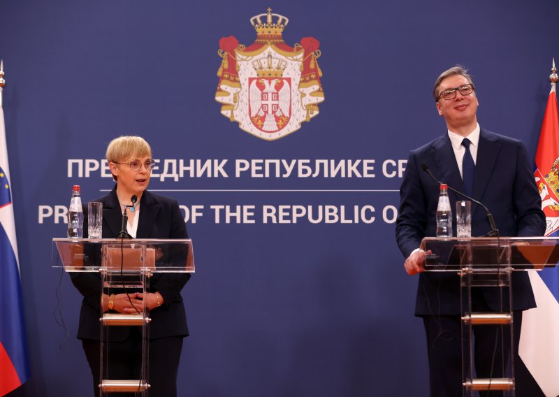 Vučić bio neugodan prema slovenskom novinaru, reagirala i predsjednica Pirc Musar