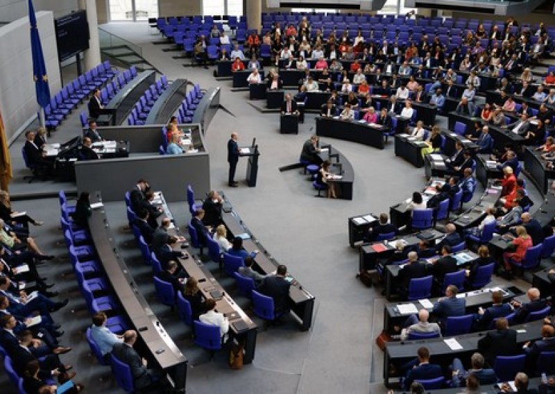 Bundestag odobrio spomenik progonjenim Jehovinim svjedocima