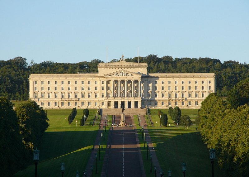 Raspala se Vlada Sjeverne Irske, novi izbori u ožujku