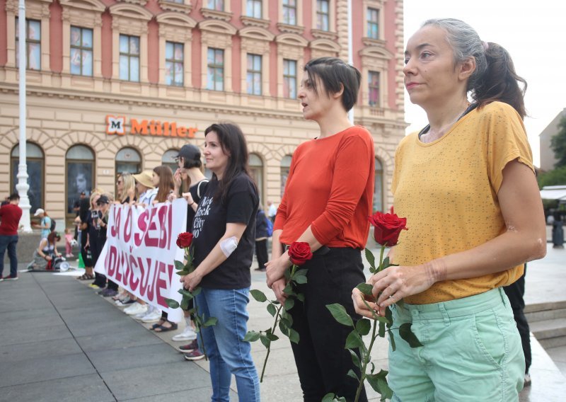 SDP, ženska prava i LGBTIQ aktivisti: Čak tri skupa protiv molitelja na Trgu bana Jelačića