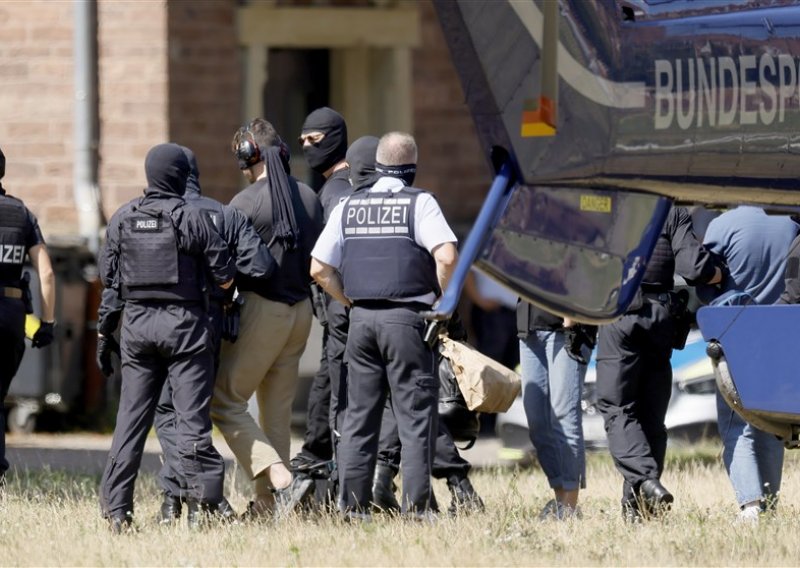 Njemačka policija uhitila islamističko-terorističku skupinu koja je pripremala napade