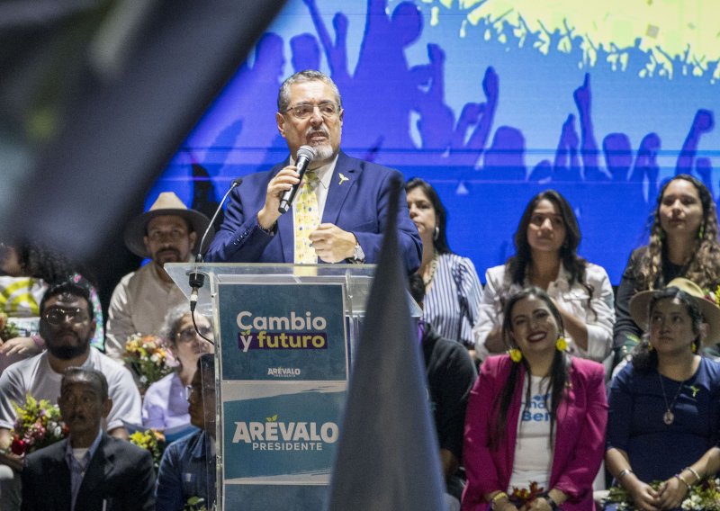 Bernardo Arevalo novi je predsjednik Gvatemale