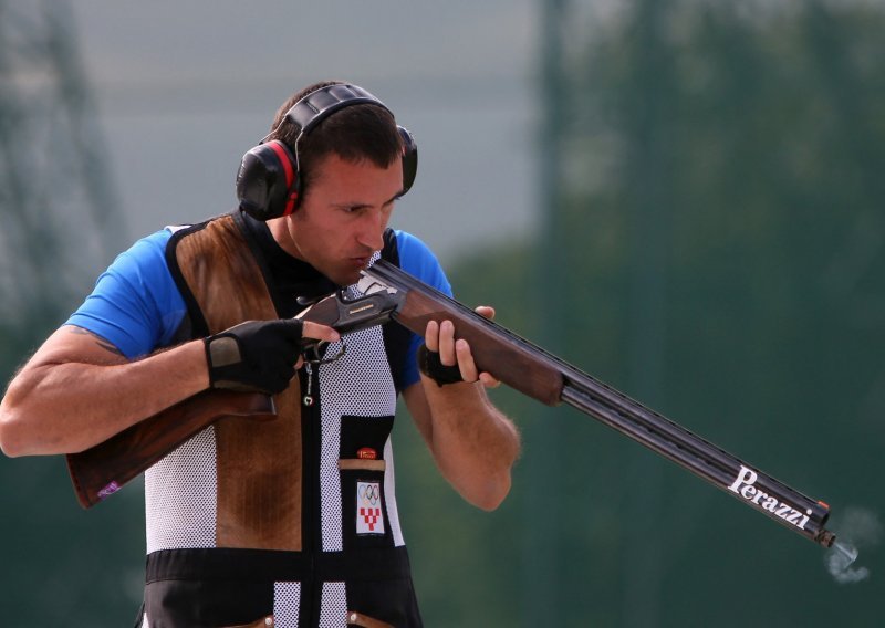 Giovanni Cernogoraz 'upucao' svoju prvu medalju na Svjetskim prvenstvima i odmah - zlato
