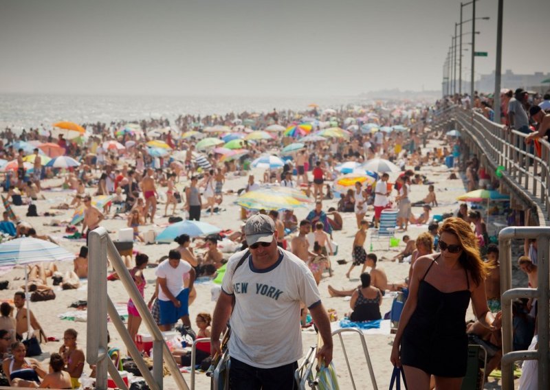 Paklene vrućine mogle bi uništiti turizam na Mediteranu; evo koje destinacije postaju atraktivnije