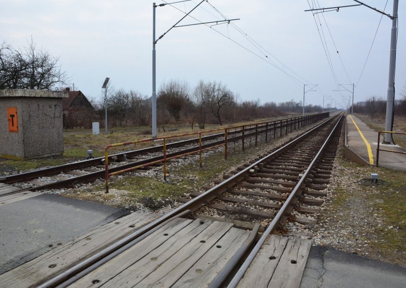 Vukovarac ukrao nekoliko tisuća metara električnog kabla sa željezničke pruge