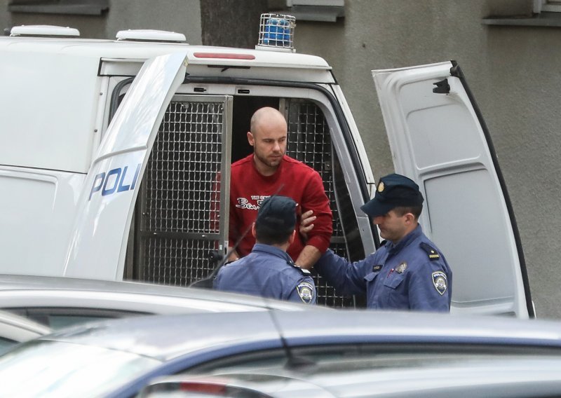 Rasist koji je vrijeđao strane radnike u Zagrebu osuđen na zatvor