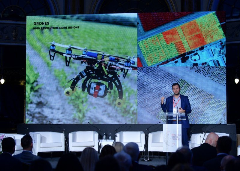 Stižu laserski uništavači korova, automatizacija berbe i dronovi: Koje tehnologije će promijeniti poljoprivredu