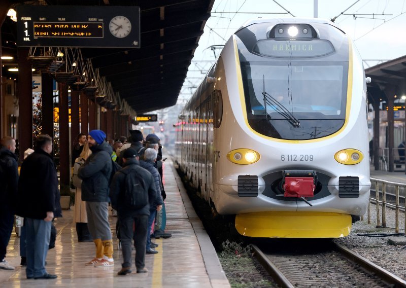 Umirovljenici će se besplatno voziti cijele godine, stiže novih šest vlakova na liniji Zagreb-Split