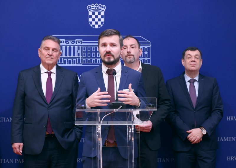 'Izmjene Kaznenog zakona pokazuju da su Plenković i Vučić braća po represiji'