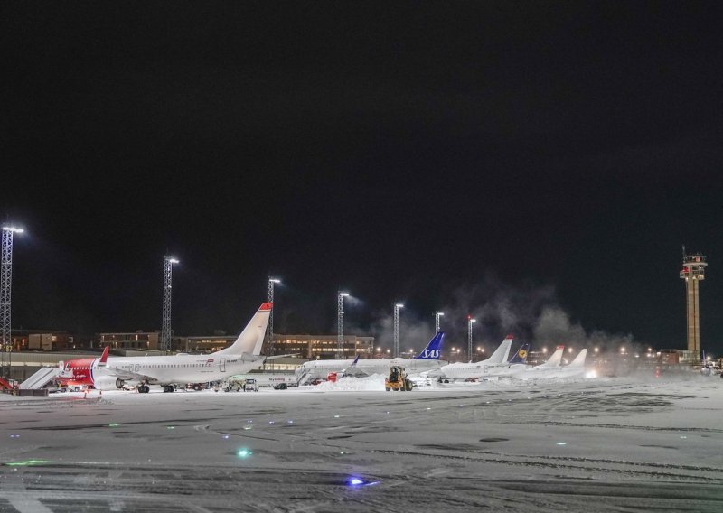 Velika snježna oluja pomela Norvešku: Stali vlakovi, zatvoren i aerodrom u Oslu
