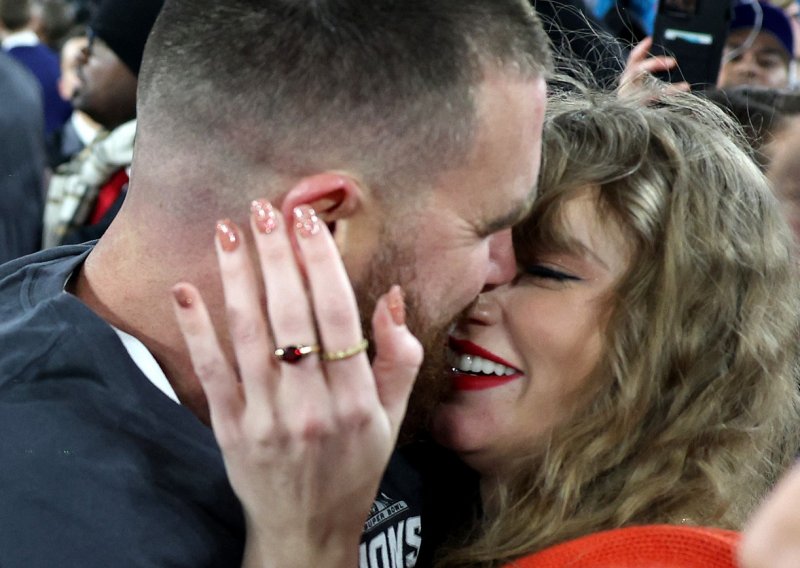 Hoće li Travis Kelce stvarno zaprositi Taylor Swift na Super Bowlu?